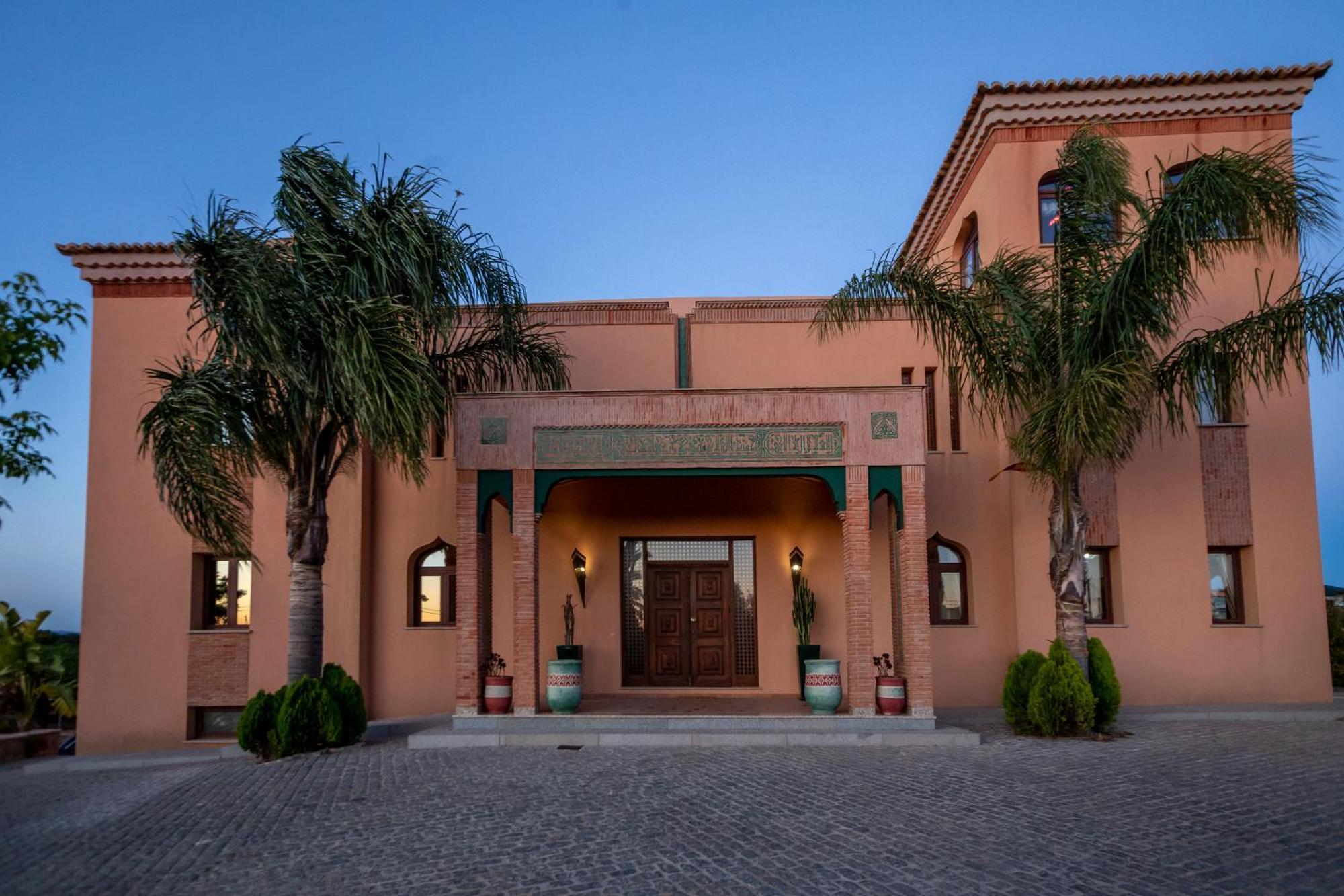 Al Karob Yoga Boutique Hotel Guia  Buitenkant foto