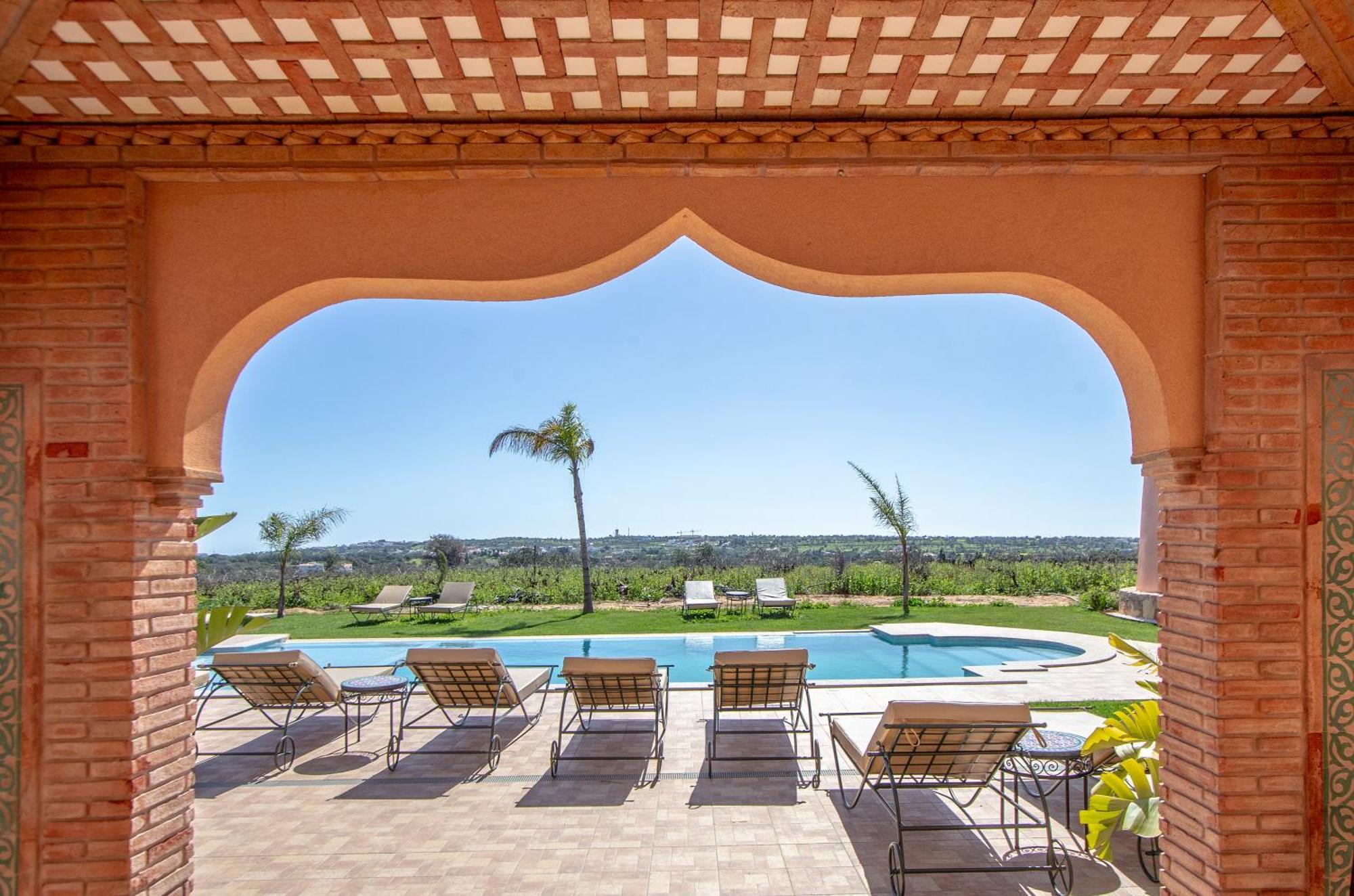 Al Karob Yoga Boutique Hotel Guia  Buitenkant foto