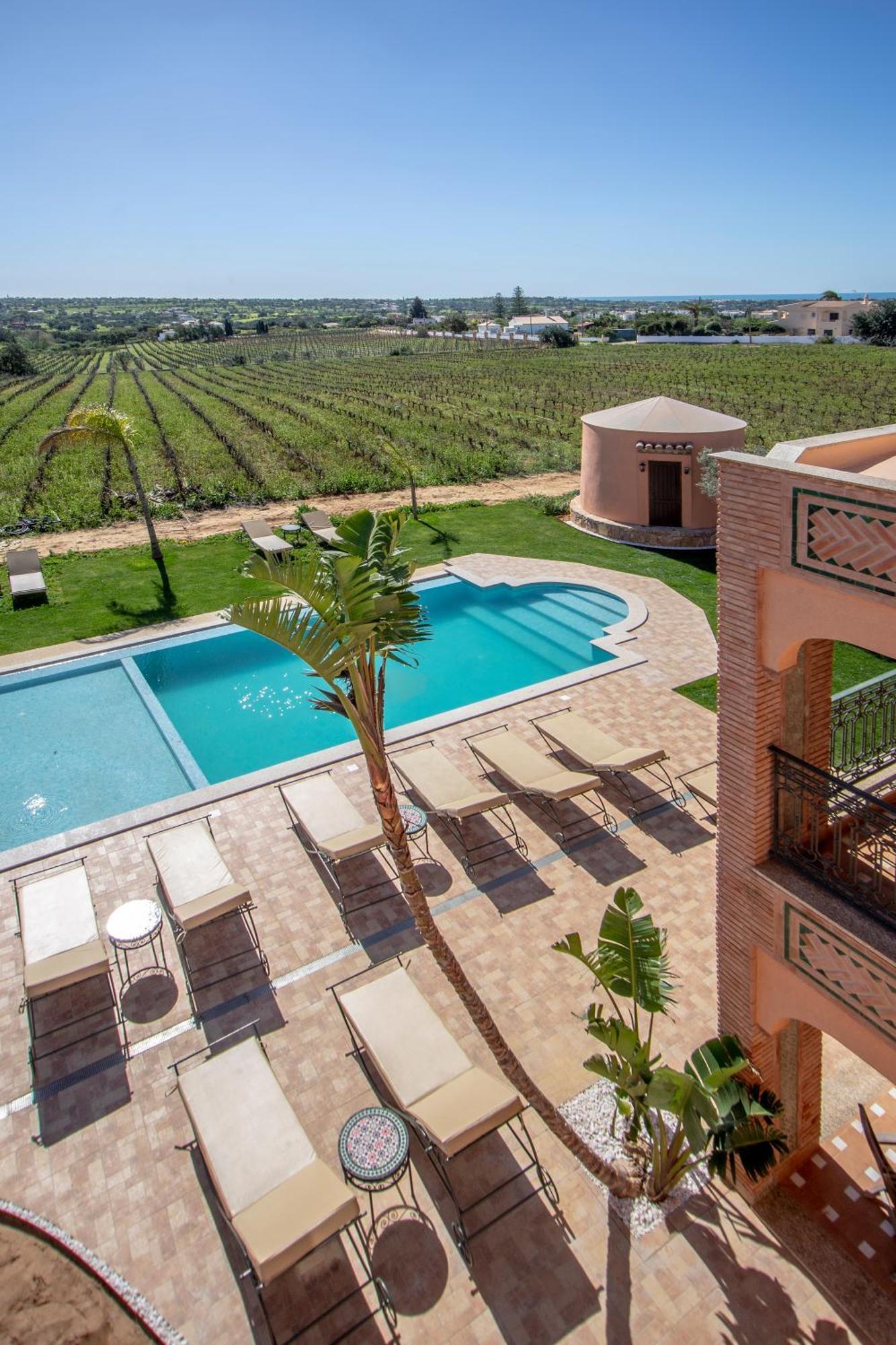 Al Karob Yoga Boutique Hotel Guia  Buitenkant foto